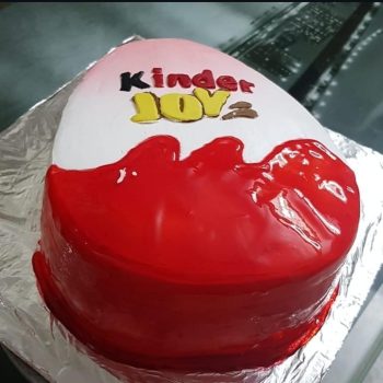 Kinder Joy Cake